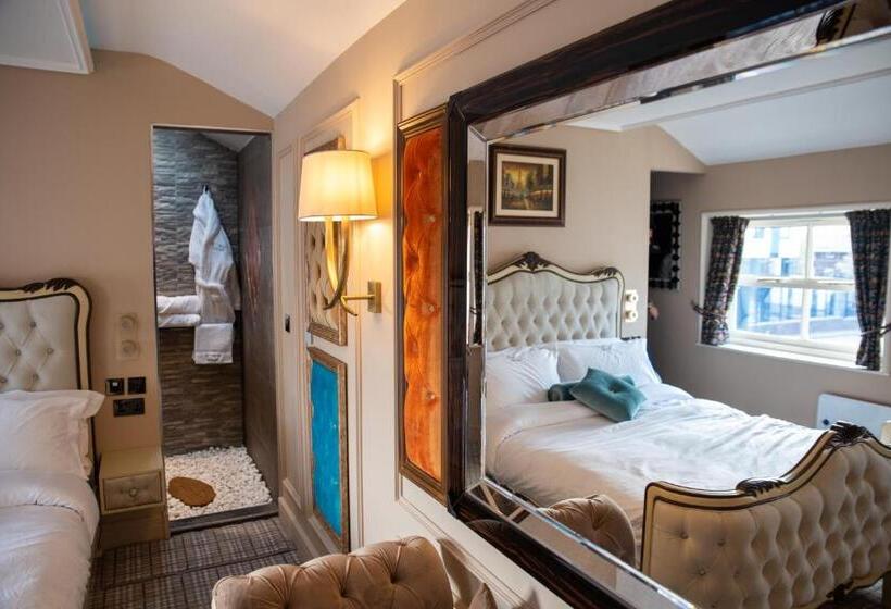 סוויטה נשיאותית, Domo Boutique