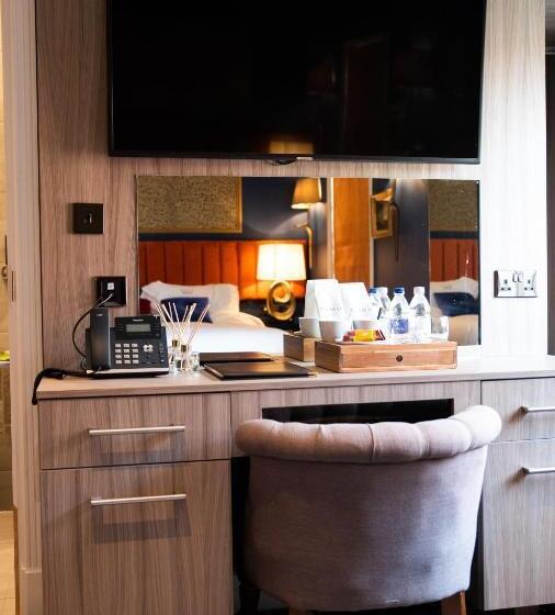 מיטת קינג בסוויטה, Domo Boutique