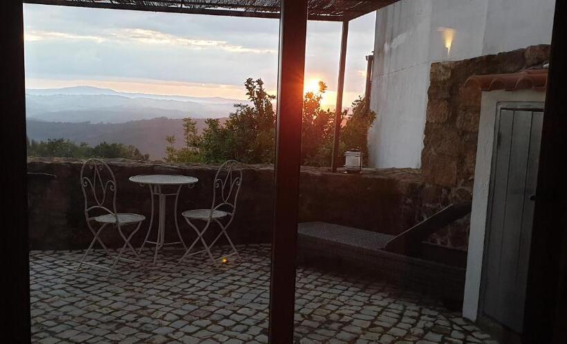 חדר סטנדרט נוף להרים, Casa Belavista Penela   Charming Guest House   Adults Only