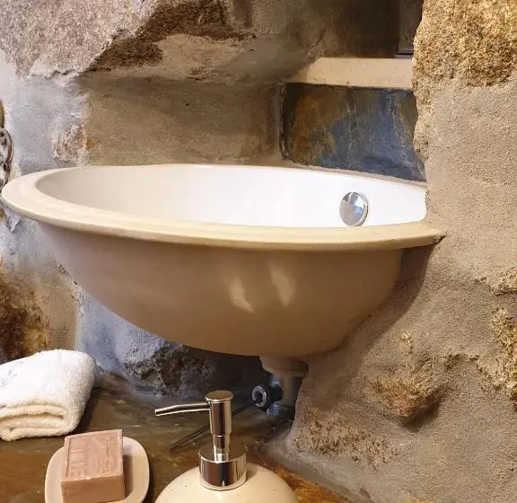 マウンテンビュースタンダードルーム, Casa Belavista Penela   Charming Guest House   Adults Only