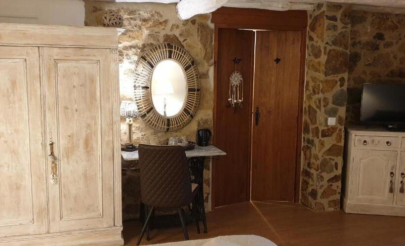 חדר סטנדרט נוף להרים, Casa Belavista Penela   Charming Guest House   Adults Only