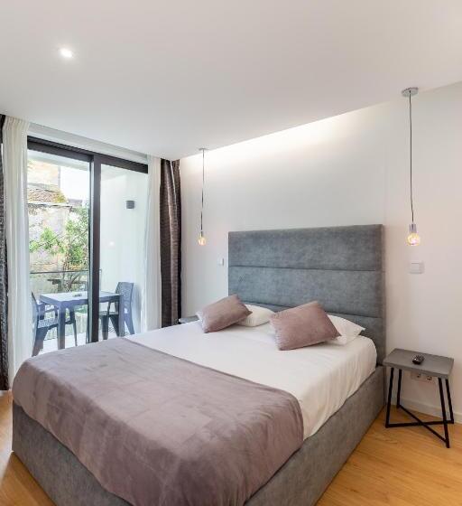 דירה בת חדר שינה 1 עם מרפסת, Nell&and&jess