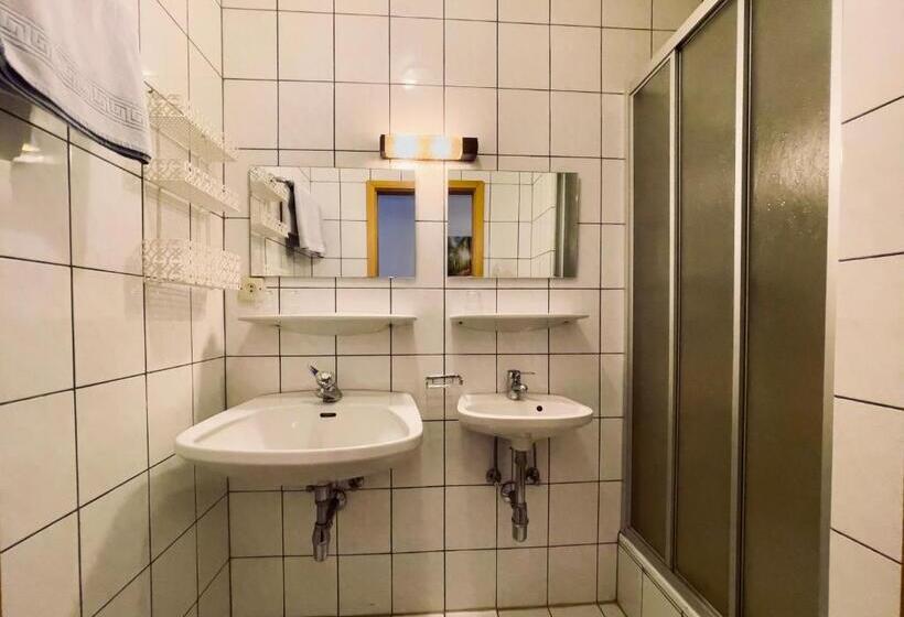 غرفة قياسية, Gasthof Scherer