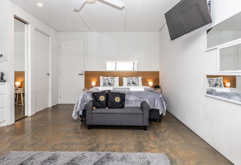 디럭스 스위트 킹 침대, Hanging Rock Views