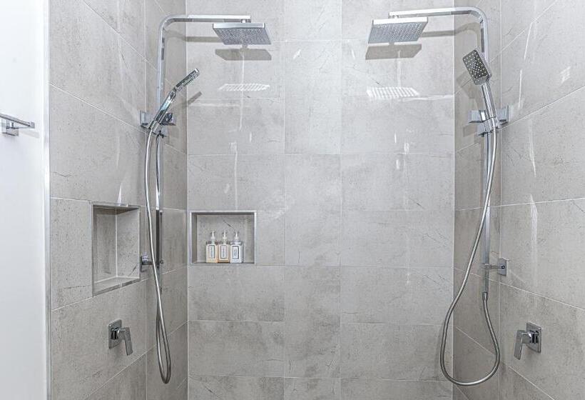 디럭스 스위트 킹 침대, Hanging Rock Views