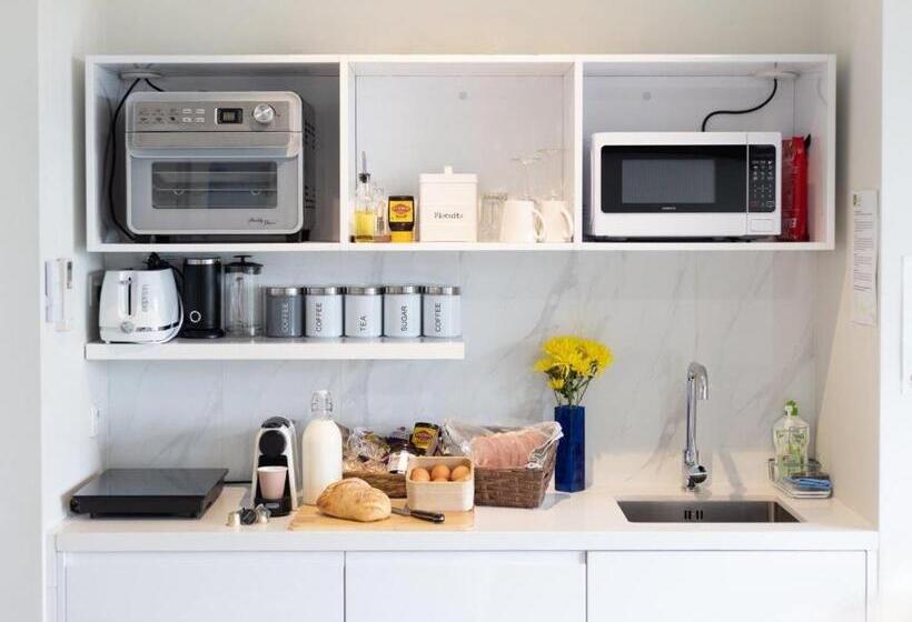 디럭스 스위트 킹 침대, Hanging Rock Views