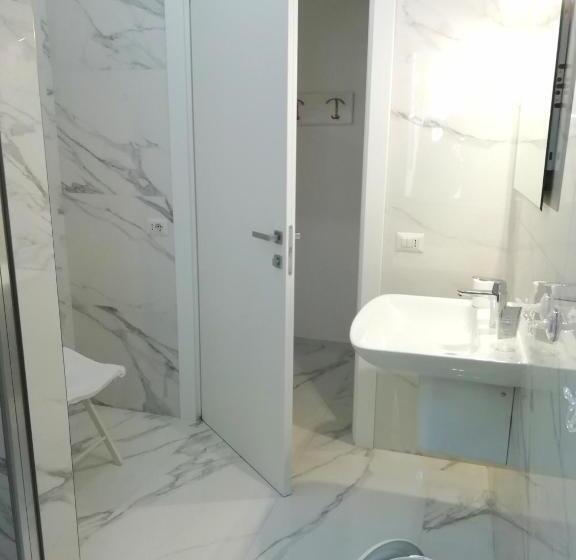 スタンダードルーム, B&b L Altare Bianco