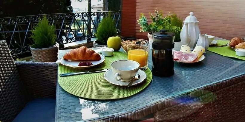 スタンダードルーム, Monti Guesthouse