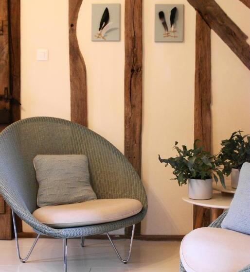 四人标准间, Odiel & Gabrielle