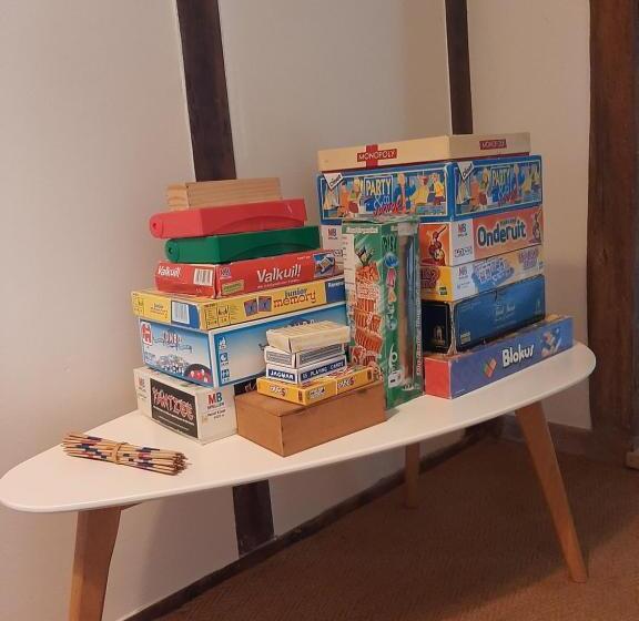 四人标准间, Odiel & Gabrielle