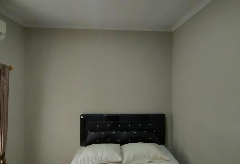 デラックスファミリールーム, Aqsa Guest House Ciamis Syariah