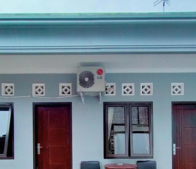 デラックスファミリールーム, Aqsa Guest House Ciamis Syariah