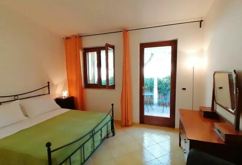スタンダード４人部屋, Azienda Agricola Passaro