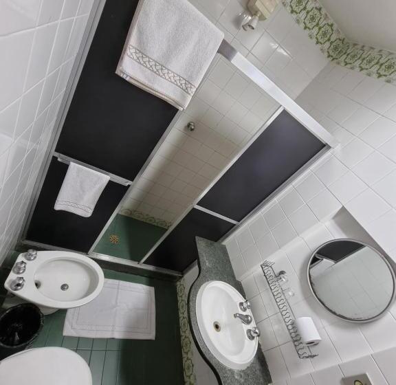 标准间, Ponte Real