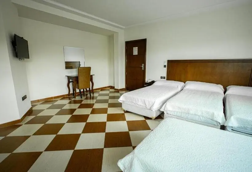 スタンダード４人部屋, Motel Gzenaya
