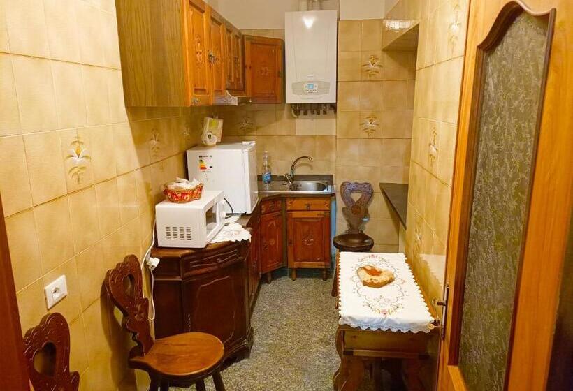 اتاق لوکس, Cà Degli Ulivi