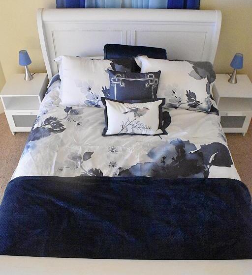 غرفة عائلية مطلّة علي البحر, Villa Luna