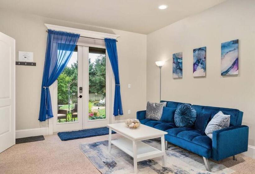 غرفة عائلية مطلّة علي البحر, Villa Luna