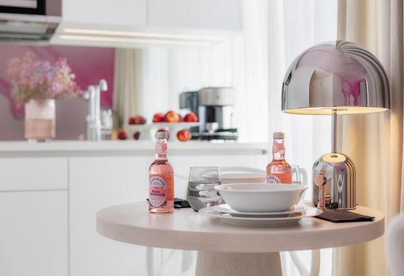 标准工作室, Visionapartments Basel Nauenstrasse Contactless Check In