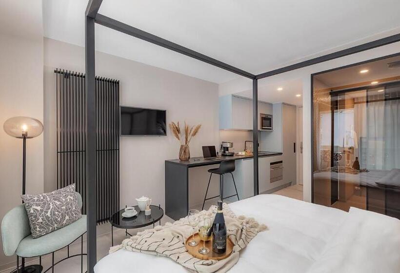 标准工作室, Visionapartments Basel Nauenstrasse Contactless Check In