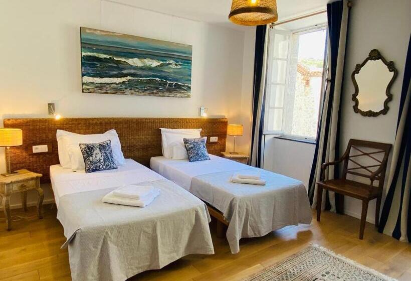 Номер Стандарт, Aux Berges Du Libre