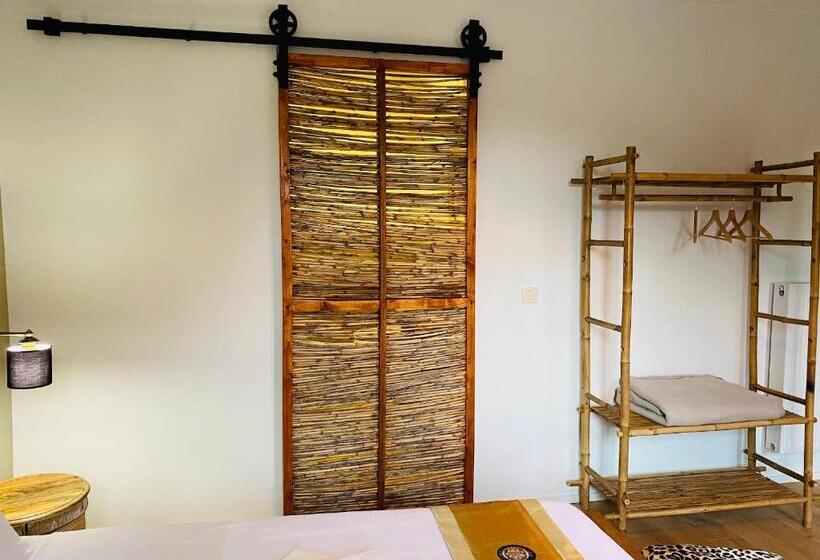 Номер Стандарт Вид на Сад, Aux Berges Du Libre