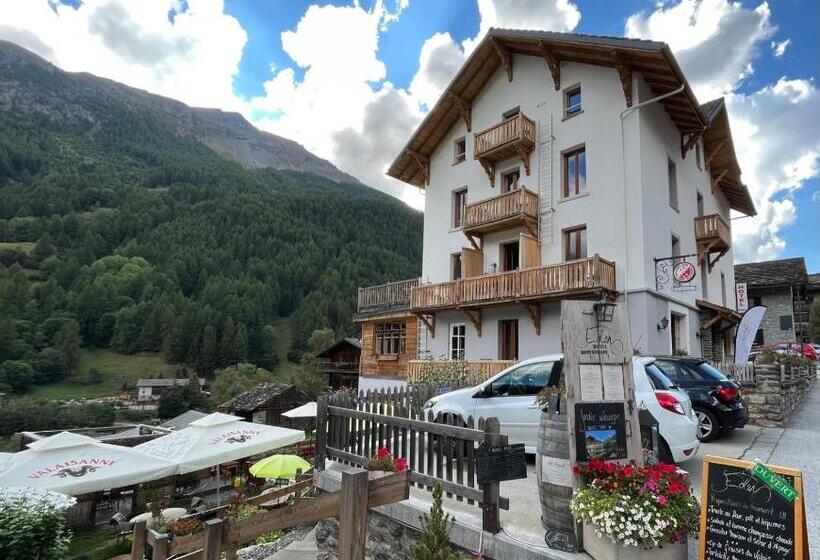 غرفة قياسية ثلاثية مزودة بشرفة, Hôtel Restaurant Eden