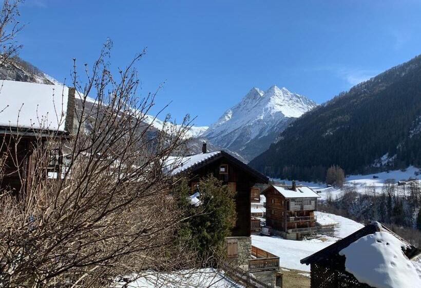 غرفة قياسية مزوَّدة بشُرفة, Hôtel Restaurant Eden