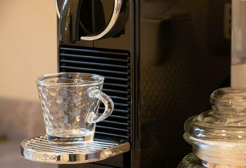 חדר סטודיו סטנדרד, Longo Suites