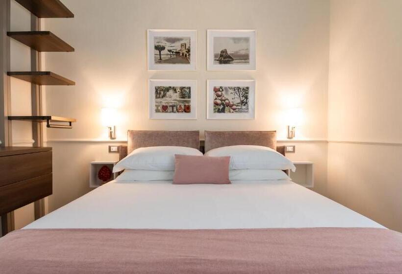 סוויטת ג'וניור עם מרפסת, Longo Suites