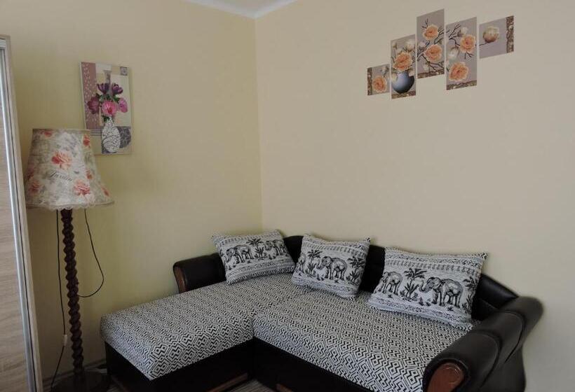 Апартаменты 1 Спальня, Melinda Apartman