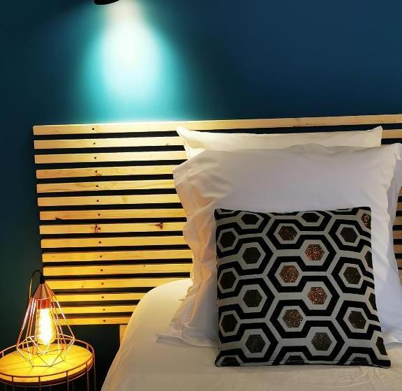 غرفة عائلية, Chez Hortense