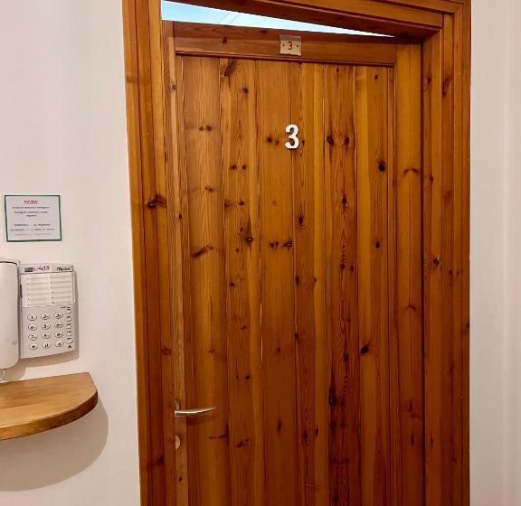 Standard room with outdoor bath, Foresteria Santa Maria Di Betlem
