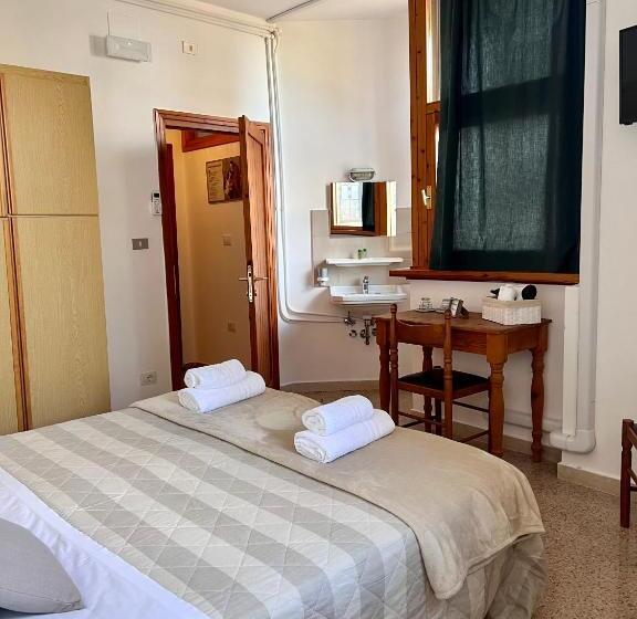 اتاق استاندارد یک نفره, Foresteria Santa Maria Di Betlem