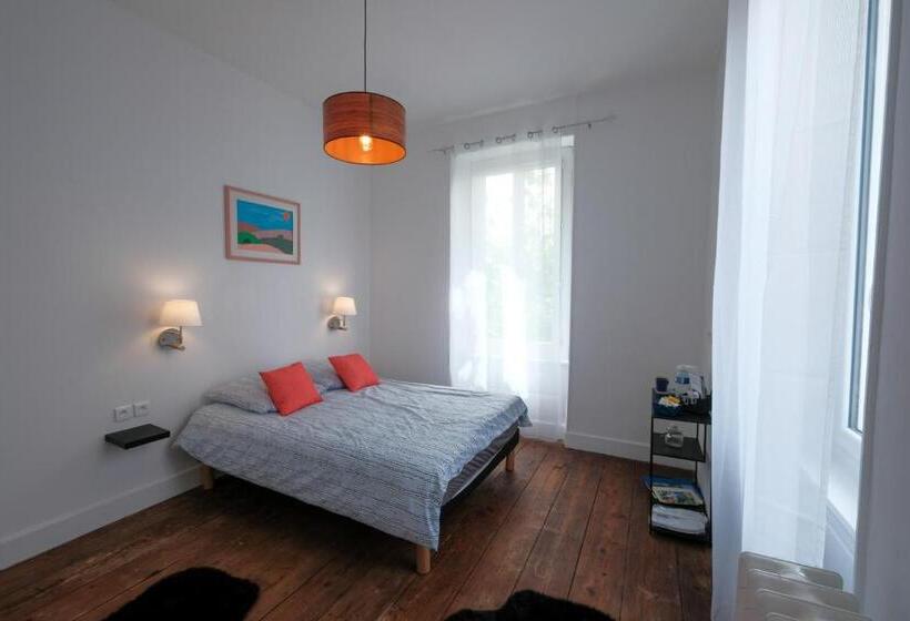 家庭间, Rose Lavande