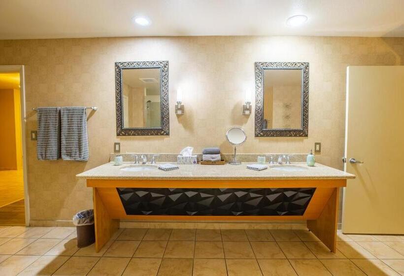 带1个卧室的顶楼公寓, 2100 Sqft Penthouse Suite W/ Strip Views! Pool Gym