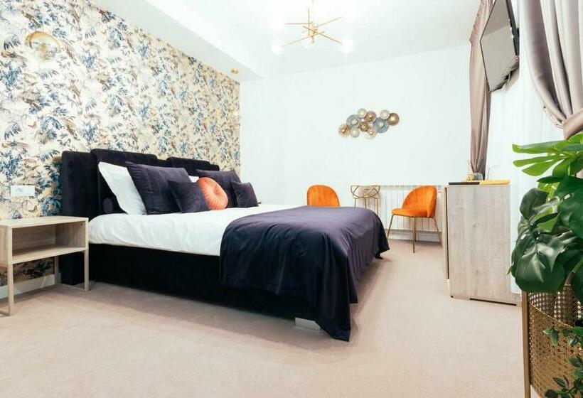 חדר דלוקס, Liane Boutique