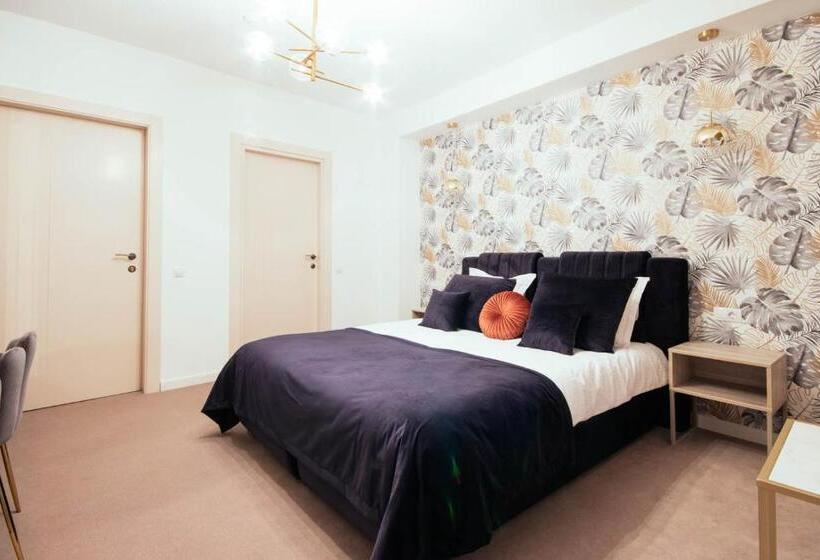 חדר דלוקס, Liane Boutique