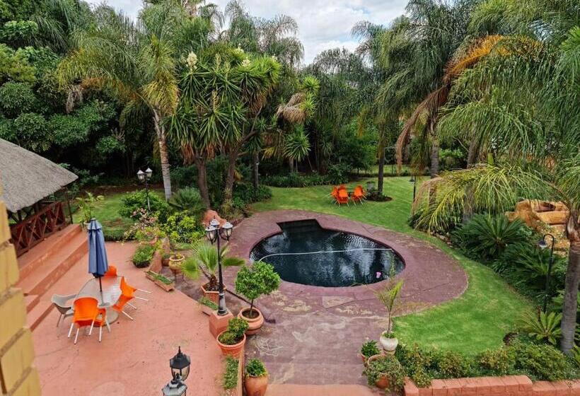 Семейный Номер, Casa De Jardim Guesthouse