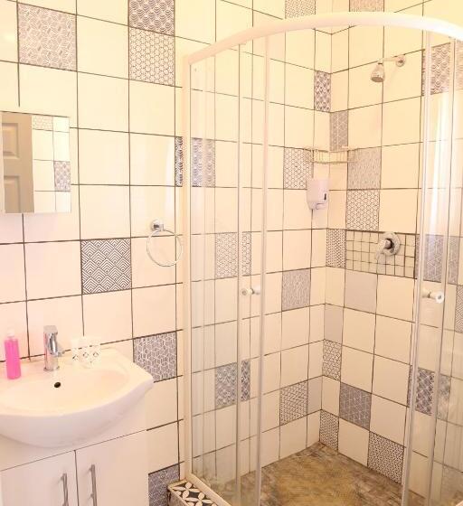 Семейный Номер, Casa De Jardim Guesthouse