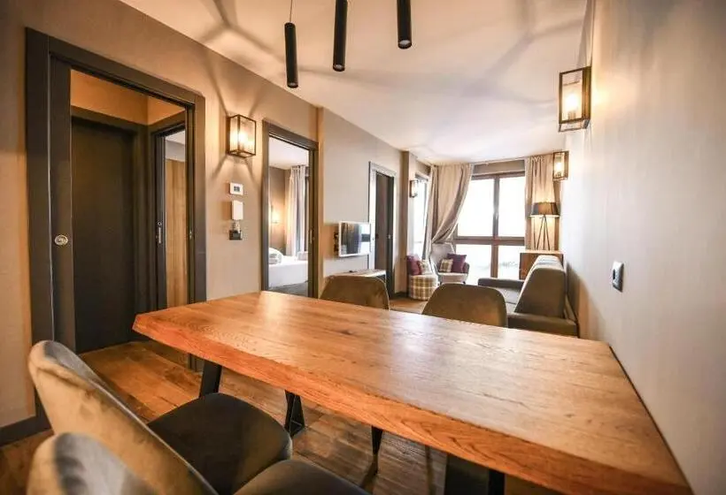 バルコニー付きジュニアスイート, Chalet Everest   Luxury Apartments