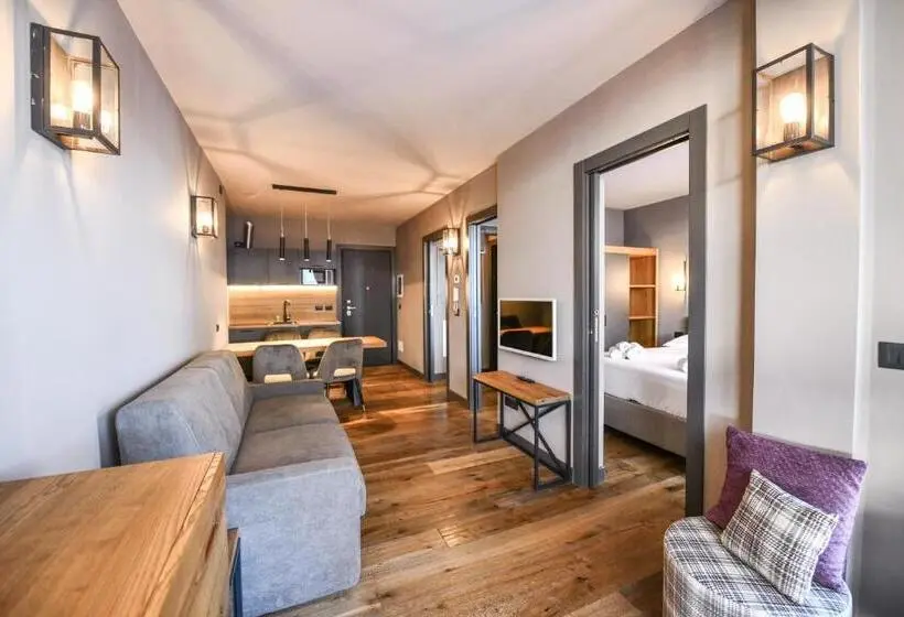 バルコニー付きジュニアスイート, Chalet Everest   Luxury Apartments