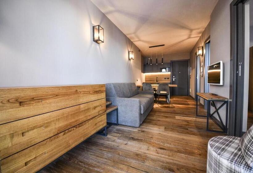 주니어 스위트 발코니, Chalet Everest   Luxury Apartments