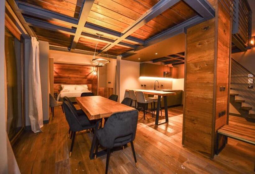 スーペリアースイート, Chalet Everest   Luxury Apartments
