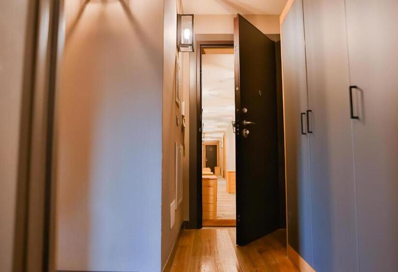 Семейное Студио, Chalet Everest   Luxury Apartments