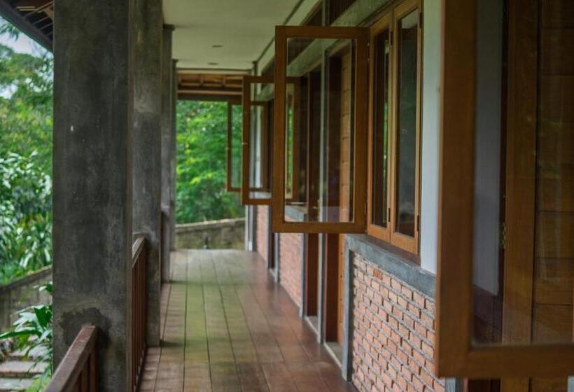 Quarto Familiar, Griya Dunamis By Sabda