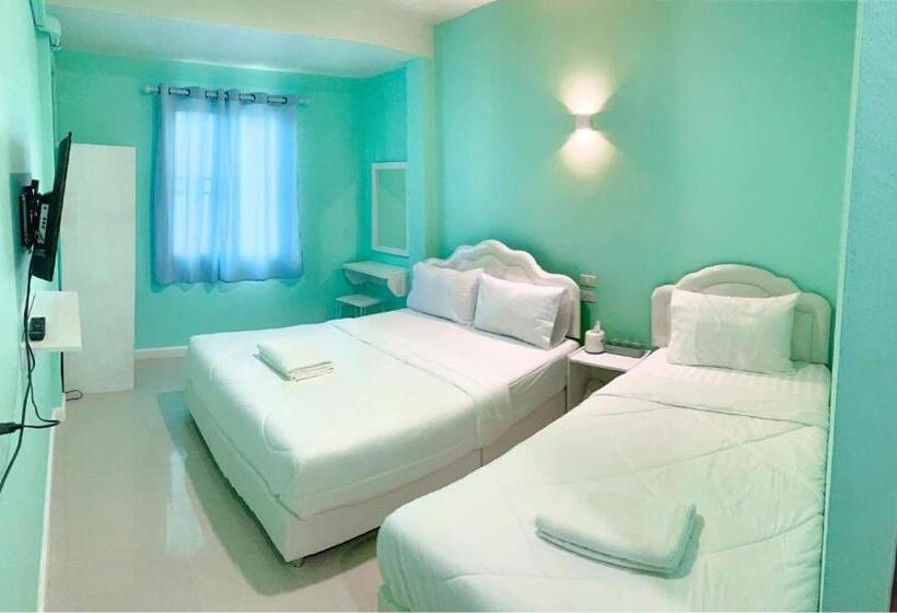 经济型三人房间, Lomluang Hostel&