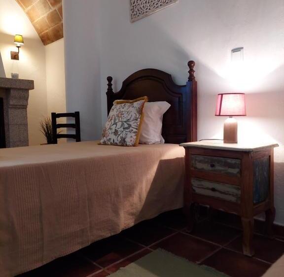 غرفة عائلية, Moira   Alojamento Local