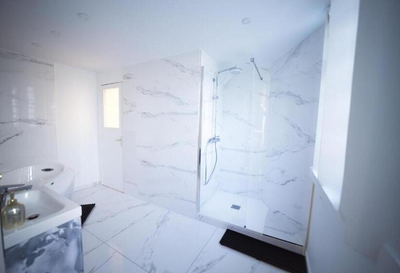 디럭스 스위트, Suite 50 Nuances Avec Balnéothérapie Pour 2