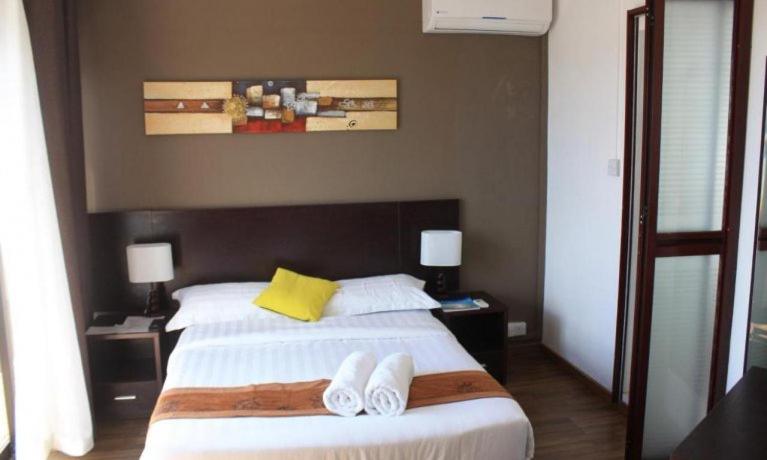 1 Bedroom Penthouse Apartment, Le Binome